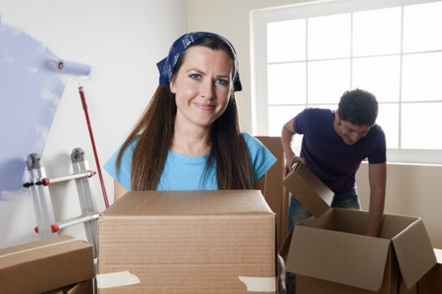 Packing and loading service for a move in Notting Hill